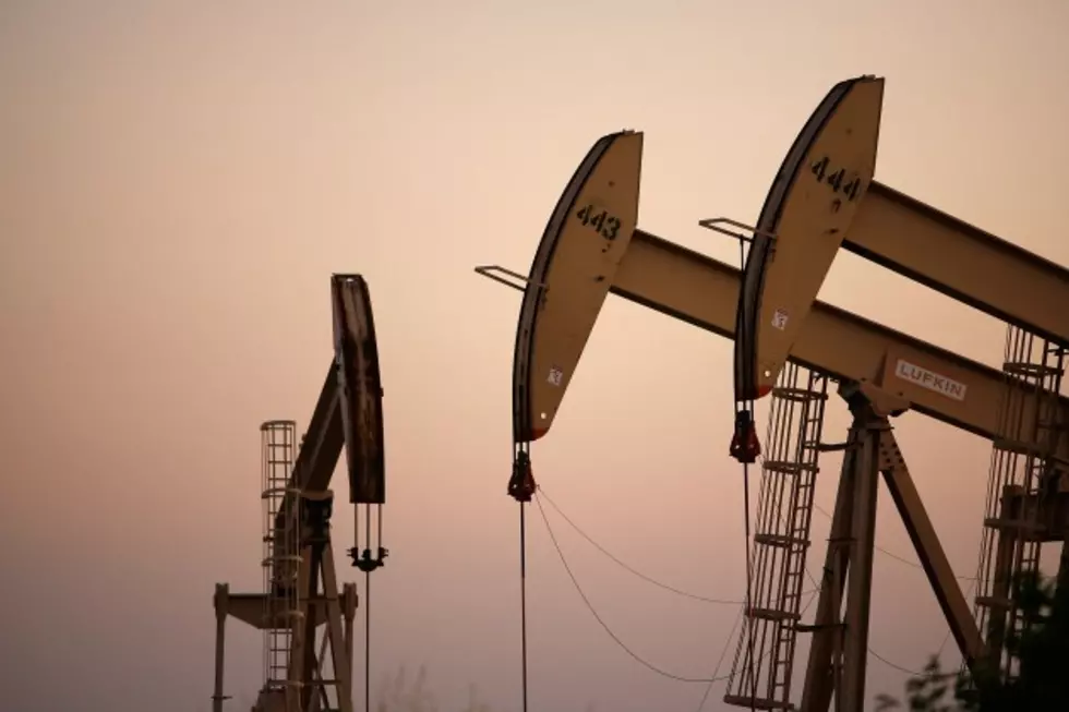 U.S. Rig Count Decreases By Two This Week to 950