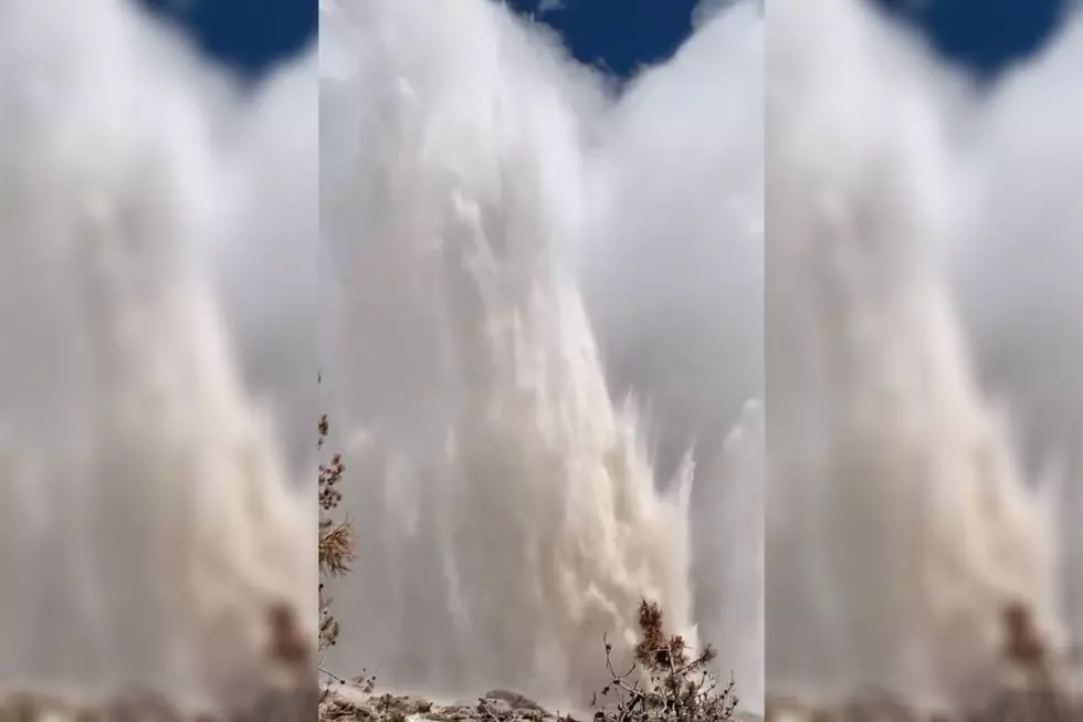 Yellowstone National Park Marks Best-Ever October for Visits
