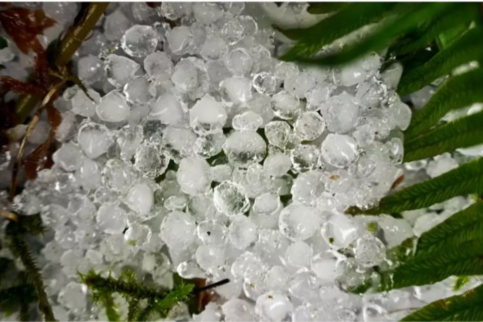 Strong Winds, Large Hail Possible In SE Wyoming Monday